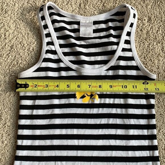 IOWA HAWKEYES vintage tailgate tank top black striped size women’s large - Picture 4 of 6